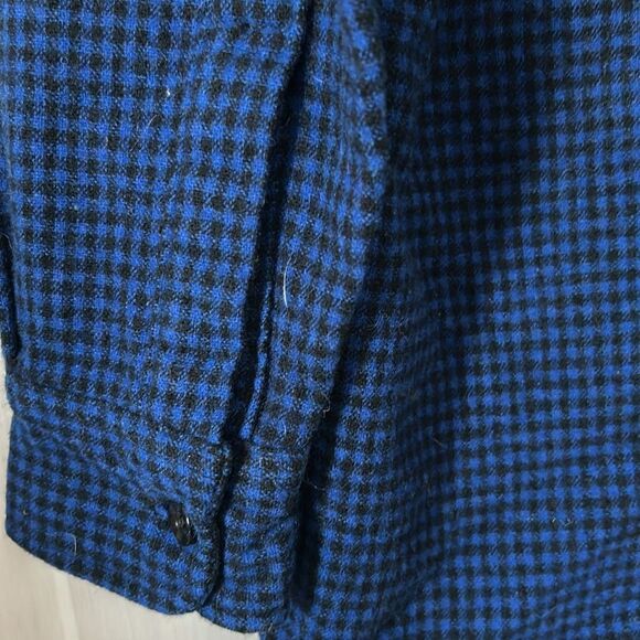 VIntage Woolrich button-down - Size M - Picture 7 of 8